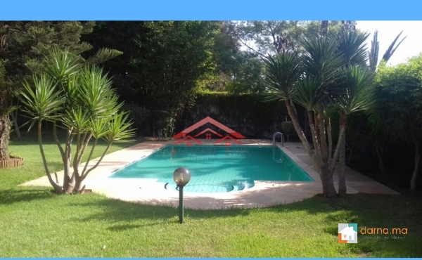 Villa de standing avec piscine à louer à l'ONEP
